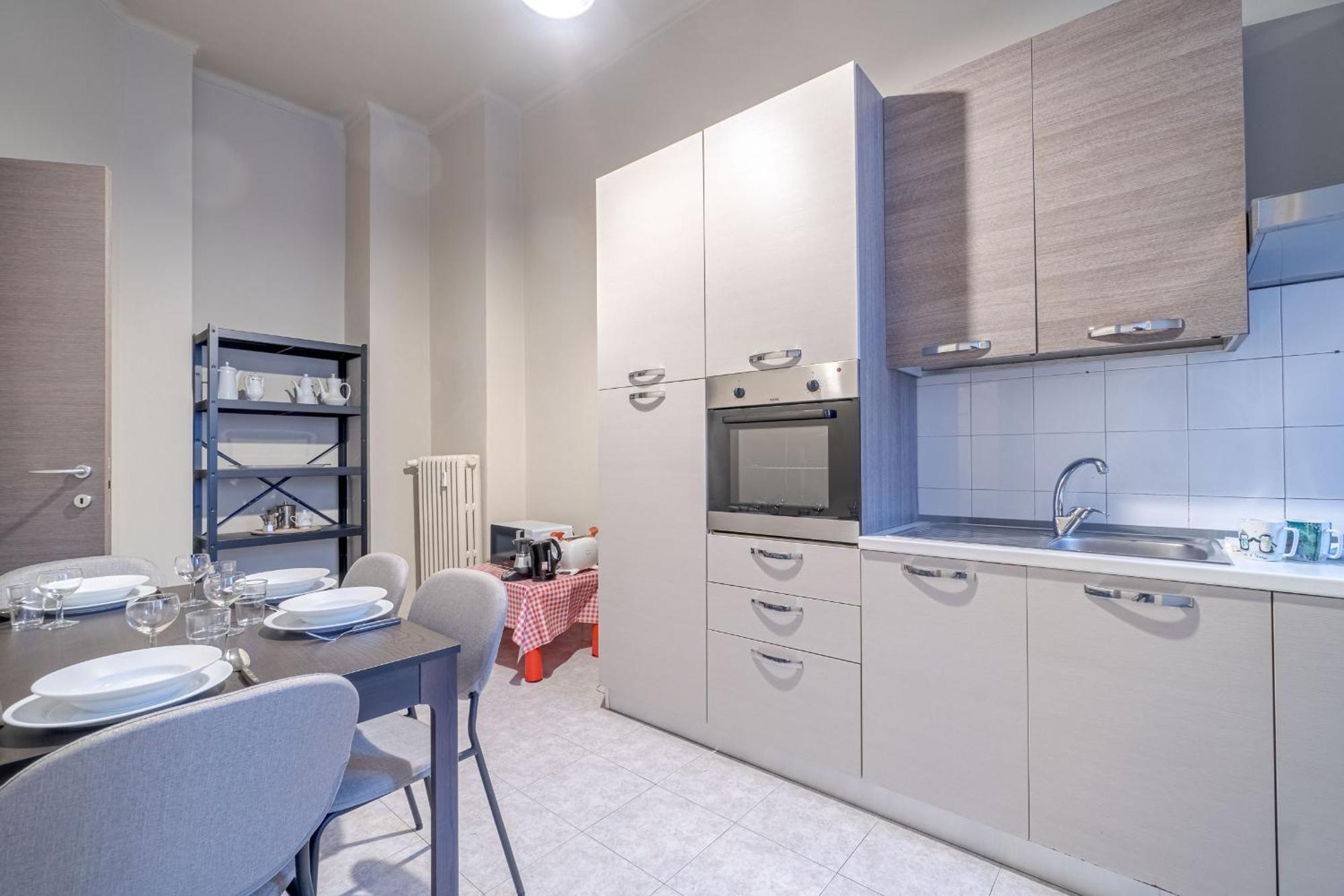 Inalpi Arena & Mm Nizza Subway Flat *