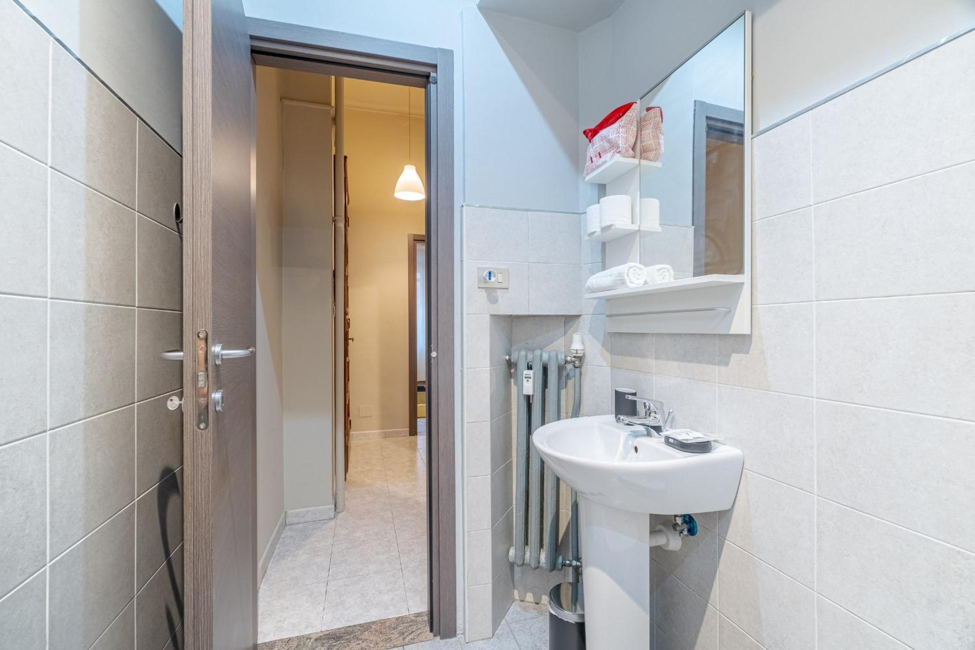 Apartment Inalpi Arena & Mm Nizza Subway Flat *